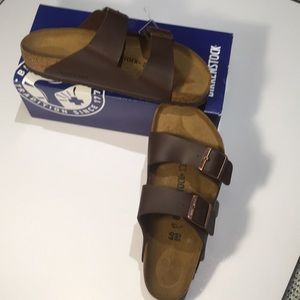WMNS Birkenstock Arizona Sandals
